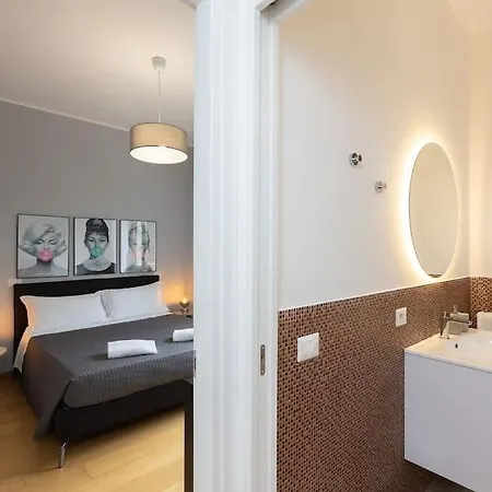 Dona's House アパート ローマ